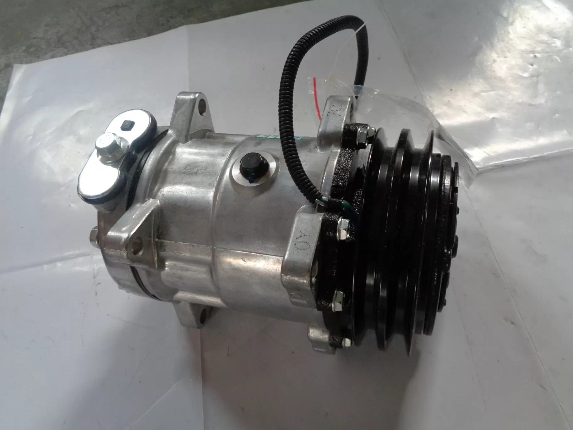 SDLG PARTS COMPRESSOR - Image 2